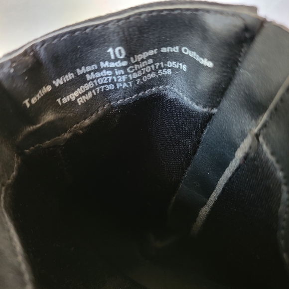 Mossimo Black Suede Heeled Booties - Picture 3 of 7